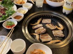 -军硕烤肉·部队火锅(二七万达店)