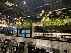 大堂-8锅臭臭锅·正宗台湾小火锅(中心五路店)
