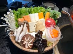 -湊湊火锅·茶憩(新中关购物中心店)