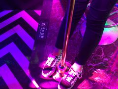-温莎KTV(珠江路店)
