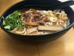 -三千粉牛肉米粉(来客茂店)