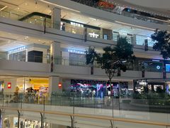 -LuOne凯德晶萃广场(徐家汇路店)