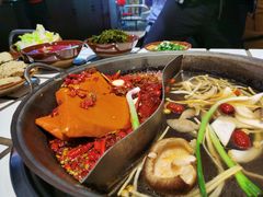 -贰回巷火锅馆(钟楼店)