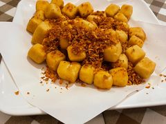 -新大咀港式茶餐厅(宝山万达店)