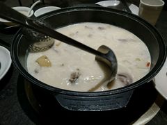 -煲宫猪肚鸡(昆山金鹰国际购物中心店)