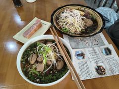 腰花肥肠双拼面-邵顺兴锅盖面(金山宝地店)