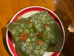 -爆炸头阿姨小四川正宗川味小吃(无任何分店)