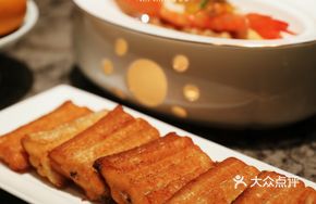 Crispy Fried Sea Bass with Dried Shrimp