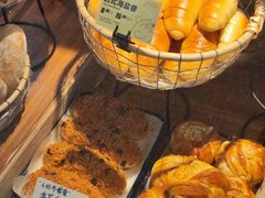 -YUMI芽米·法式烘焙·咖啡(骖鸾路店)