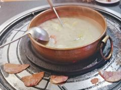 -阿山卓·野生菌火锅·纳西火塘烤肉