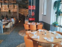 -红樱桃·欢乐餐厅(太原里店)