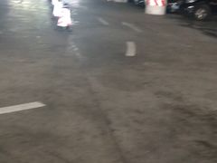 -罗湖口岸交通楼-停车场