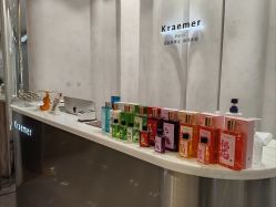 前台-Kraemer Paris  苏豪路易士·嘉玛发廊