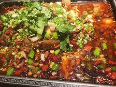 -万重锦·人文川菜馆(骡马市店)