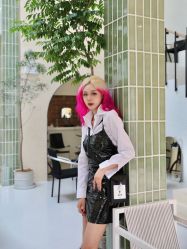 -变画·发型STUDIO