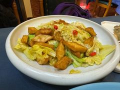 -伊带伊路新疆美食府(呼家楼店)