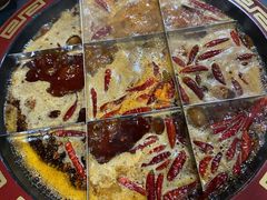 -谭记重庆老火锅(总店)