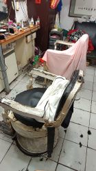 -兰建理发店
