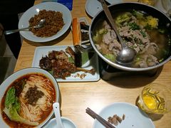 -全牛匠·乐山跷脚牛肉(新中关店)