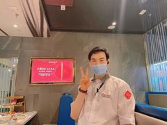 -海底捞火锅(长宁路龙之梦店)