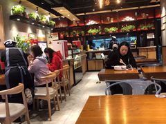 大堂-渝是乎川渝小炒(新世界百货望京店)