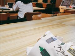 -漕河泾街道图书馆(漕河泾社区文化活动中心店)