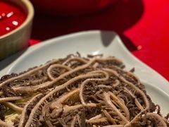 -二荆条·蜀鲜汇城市森林火锅