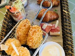 -广州富力君悦大酒店·关系酒廊