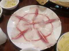 -颜氏双江清水鱼一养身火锅(磁器口店)