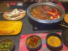 -牛New寿喜烧(虹桥新天地店)