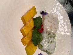 -蕉叶·泰国歌舞风情(世贸店)