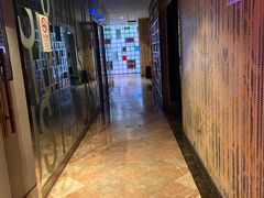 -悦汇商务会所KTV夜总会(松江店)