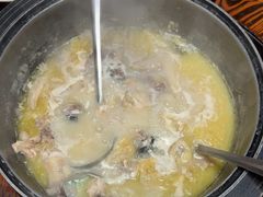 -侠成水上农庄(工业大道店)