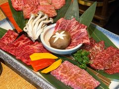 -炼火烤肉店