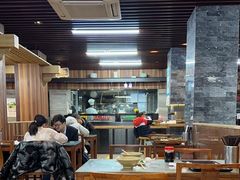 -亮亮面馆(经六路店)