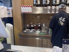 -霸王茶姬(南强街店)
