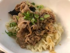 肥牛捞出前一丁套餐-香港新发烧腊茶餐厅(万象店)