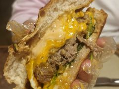 -HIGH FIVE哈福手工汉堡(桂林路店)