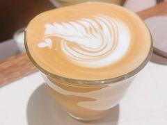 拿铁-Punchline Coffee&Roaster(同济大学店)