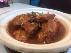 慢炖酱香猪软骨煲-港丽餐厅(高德置地店)