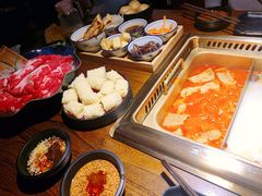 -九鼎轩脆毛肚火锅(邗江万达店)