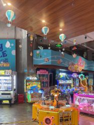 -探奇乐园蹦床公园(日月广场店)