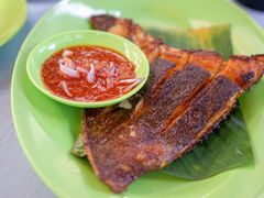 -明记烧鱼美味店