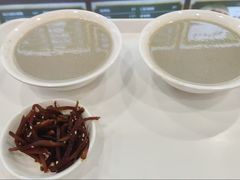 -聚德华天护国寺小吃(甜水园店)