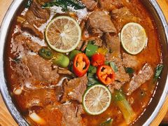 -老滇山寨•云南特色菜•地方菜•民族风情歌舞表演(金碧店)