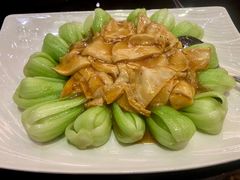 -梅龙镇酒家(南京西路总店)