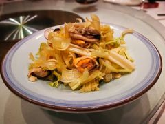 -老船夫婚宴婚庆会馆(延吉路店)