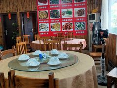 -幽优农庄·森波拉特色本地农家菜