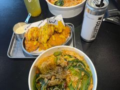 -W COLLECTIVE  DESSERT SHOP