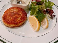 招牌蟹肉饼-Wolfgang’s Steakhouse 沃夫冈牛排馆(上海白玉兰广场店)